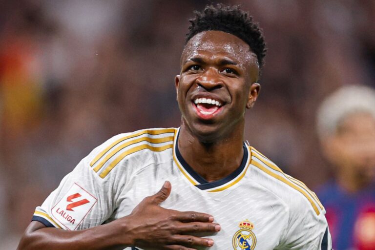 Vini Jr vs FC Barcelona I Imagen: Real Madrid - Tiralíneas Madrid