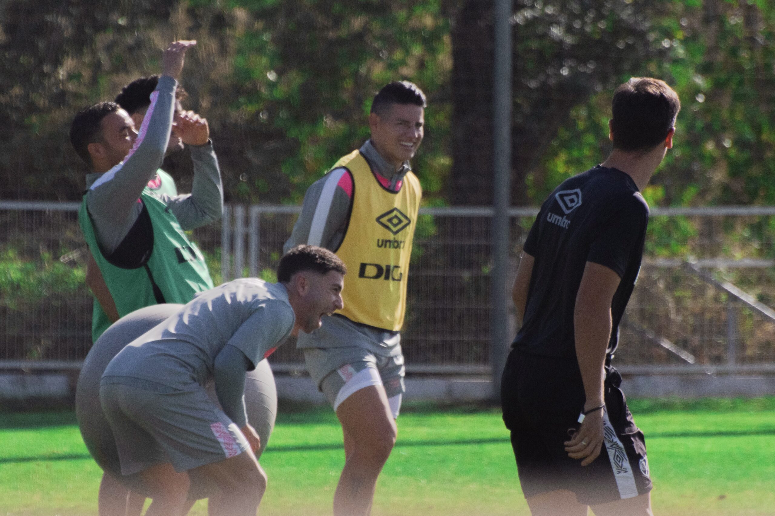 Ciudad Deportiva Rayo Vallecano, James Rodríguez-@luciaamaestro