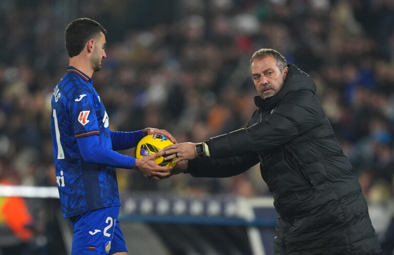 Juan Iglesias y Hansi Flick en LaLiga I Imagen: OneFootball